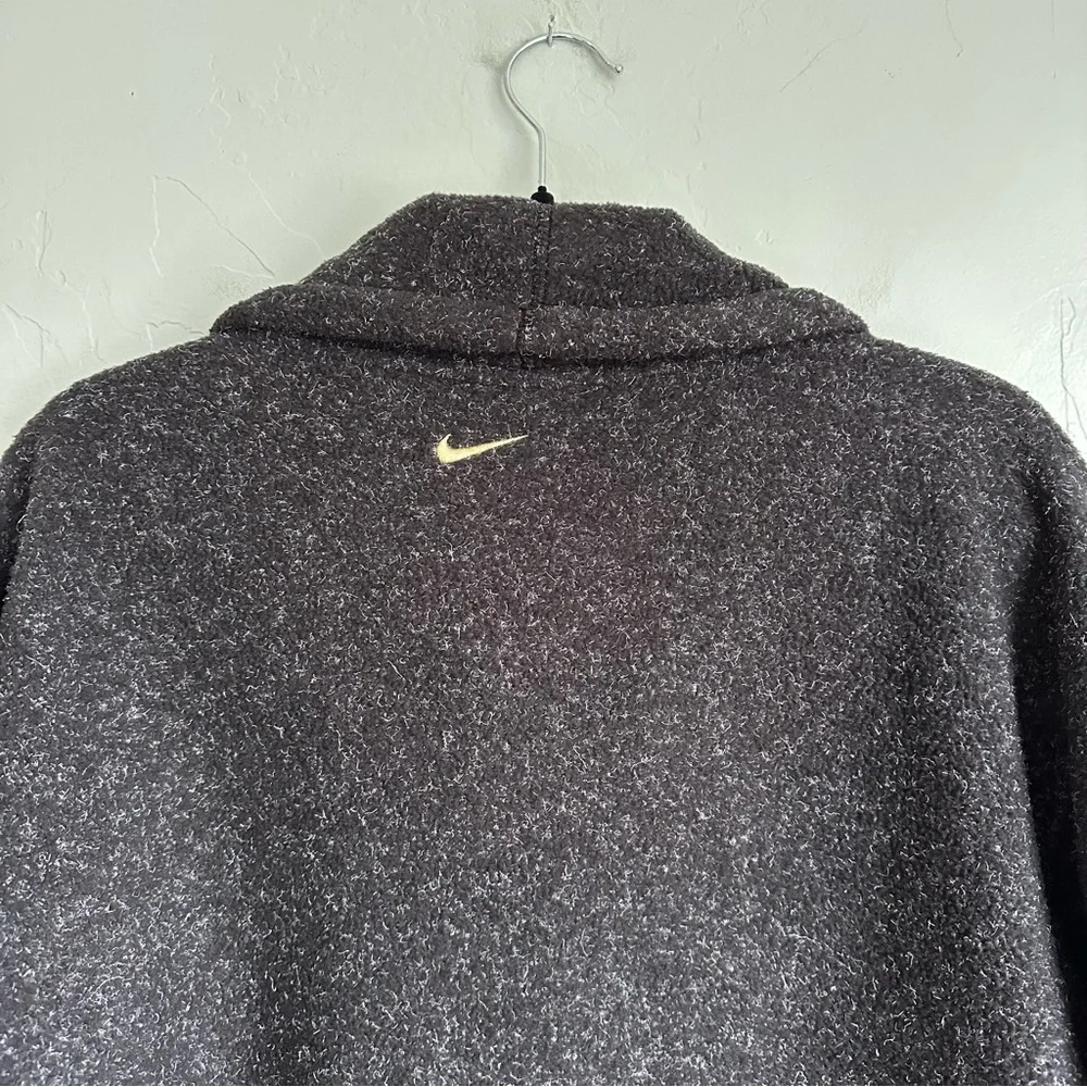 Nike Women’s Cozy Black Gold Pullover Cowl Neck Fleece Jacket Size‎ Medium EUC